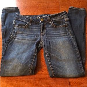 🌸HOST PICK🌸American Eagle super stretch size 2